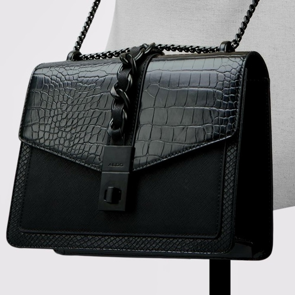 NWOT Aldo Rhaonwann Handbag
